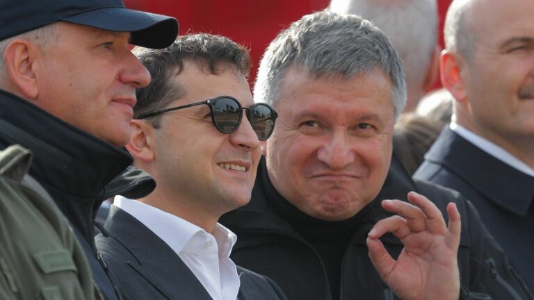 Аваков рассказал, кого из окружения Зеленского он боится назвать своим другом - today.ua