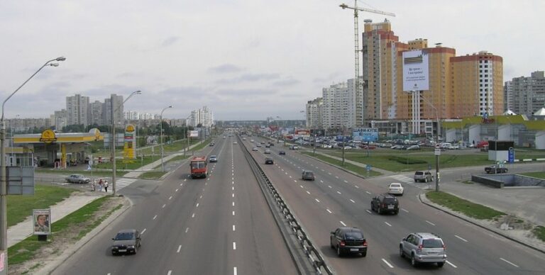 У Києві з 1 листопада запровадили єдиний швидкісний режим – 50 км/год - today.ua