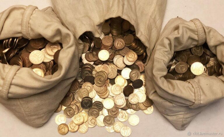 Деякі радянські монети, що завалялися, можна продати за десятки тисяч гривень: на що слід звернути увагу - today.ua