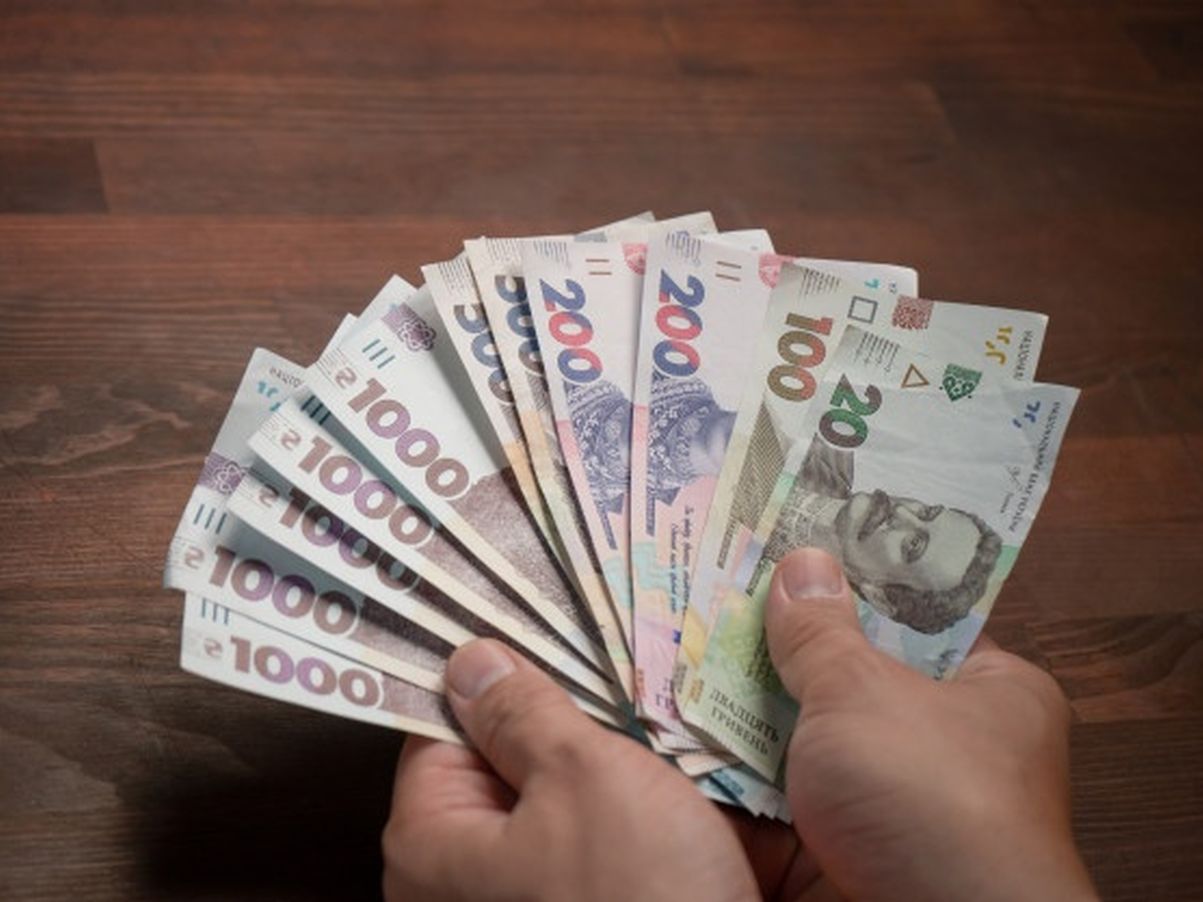 Родичам померлого пенсіонера надається допомога на поховання: в яких випадках можуть відмовити у виплаті