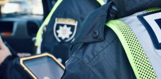 Коли поліцейський може фіксувати порушення ПДР на свій телефон – рішення суду - today.ua