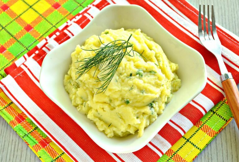 Картопляне пюре як у ресторані: рецепт ідеального гарніру - today.ua