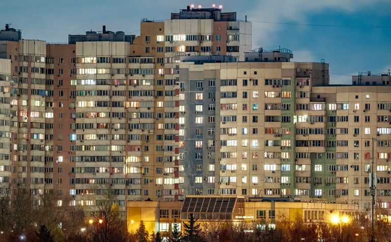 Вторичное жилье в Украине подешевело впервые с начала 2021 года: как изменились цены на квартиры в ноябре - today.ua