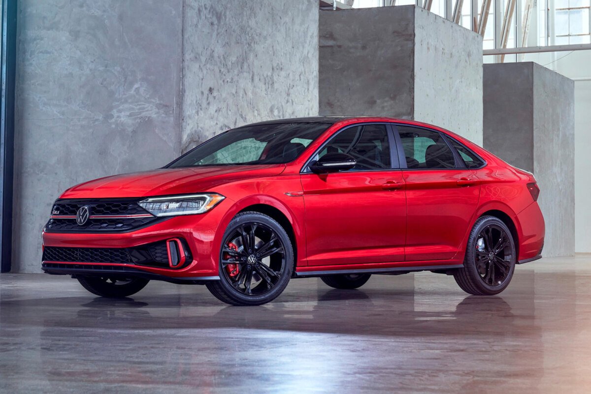 Volkswagen Jetta значно подорожчав у США - відома причина