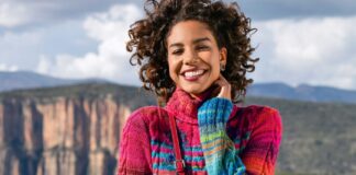 Яркий вязаный свитер – главный тренд зимы 2022: модные модели, которые подойдут всем женщинам - today.ua