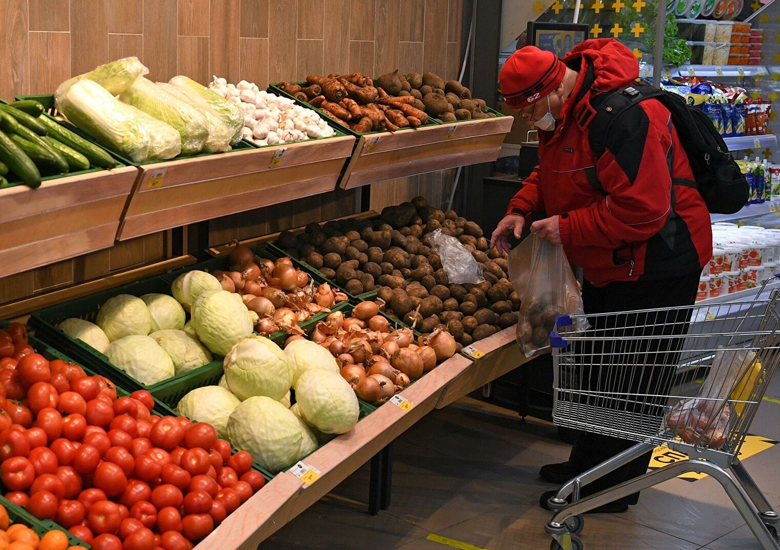 Цены на овощи “борщевого набора“ вырастут в 2022 году: когда будет новая волна подорожания продуктов
