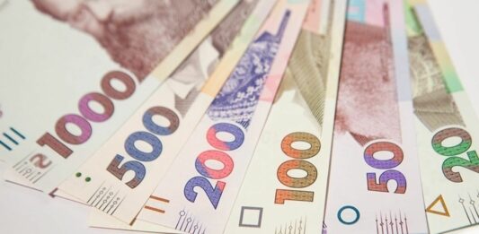 В Украине накануне Нового года появятся новые банкноты номиналом 50 и 1000 гривен    - today.ua