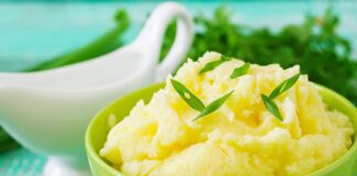 Що додати в картопляне пюре замість молока, щоб страва вийшла смачною та ароматною - today.ua