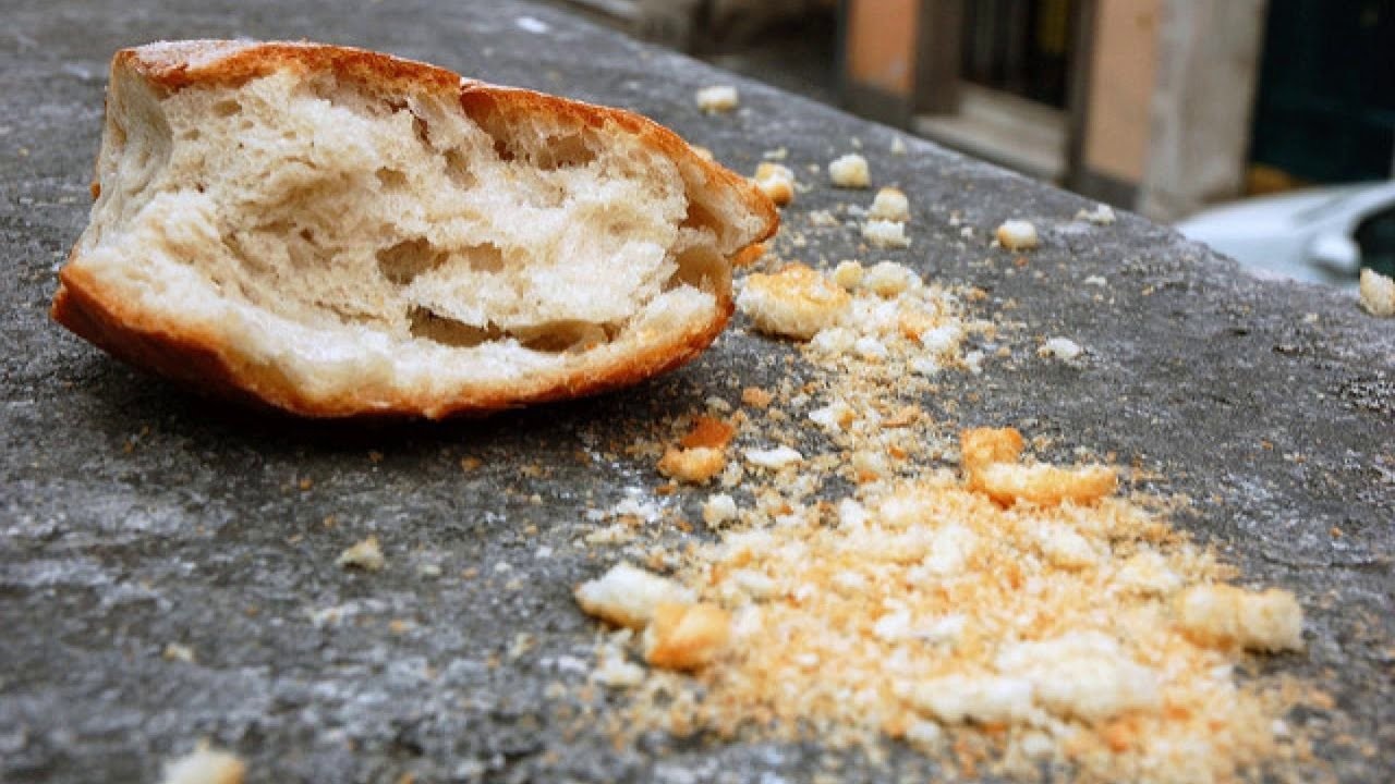 Хліб по 50 гривень: в Україні прогнозують дефіцит борошна та різкий стрибок цін на хлібобулочні вироби