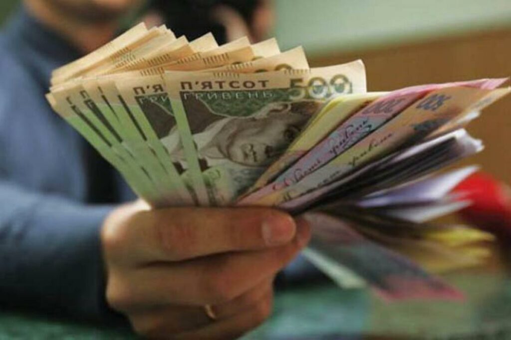 Государственная помощь гражданам: некоторые украинцы получат по 100 тысяч гривен