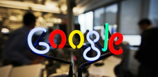 Google та Facebook стягуватимуть податки з українців: для кого запрацює нововведення з 1 січня - today.ua