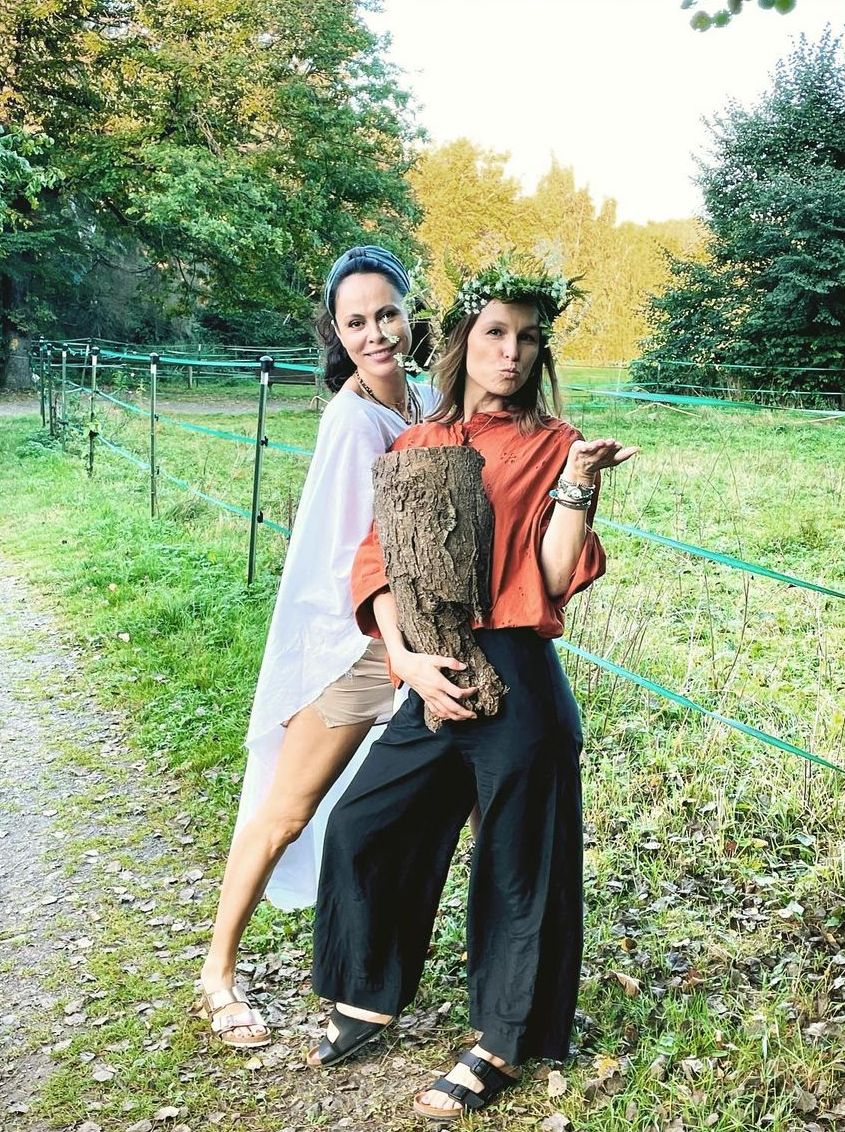 Жена Виталия Кличко похвасталась интерьером своего дома в Германии