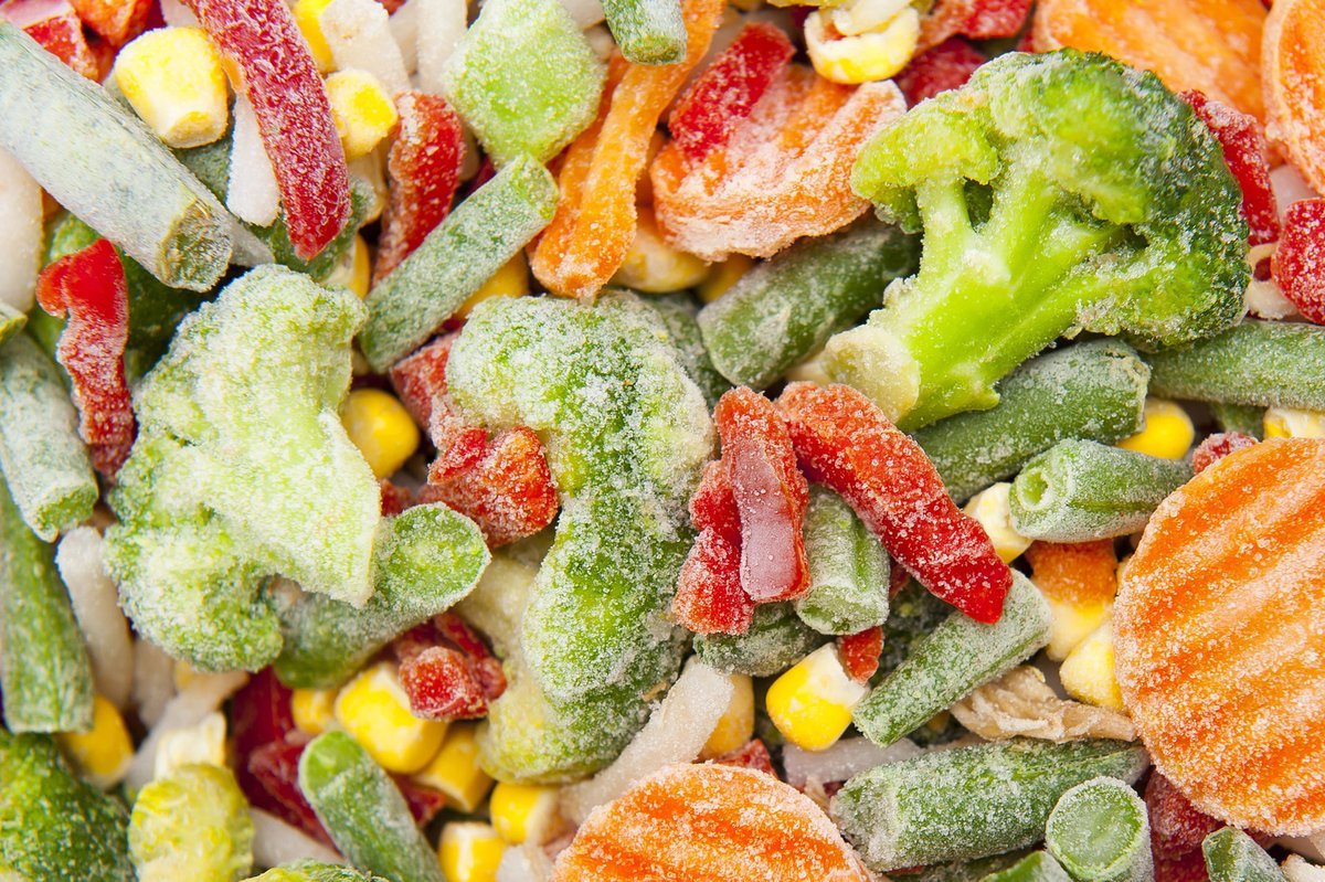 Замороженные овощи и фрукты: в Минздраве рассказали, есть ли от них польза