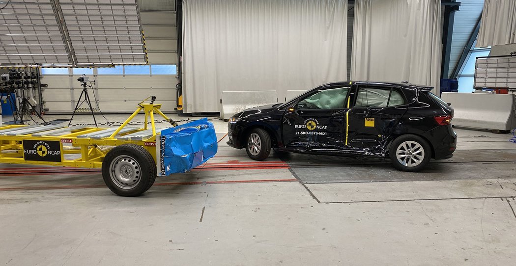 Нову Skoda Fabia розбили у краш-тестах: цікавий підсумок - today.ua