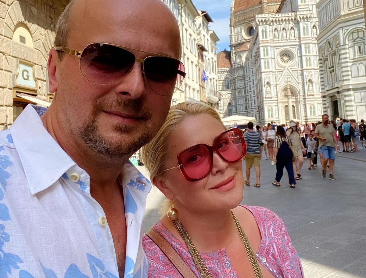 Син Софії Ротару відсвяткував нікелеве весілля всією сім'єю: фото