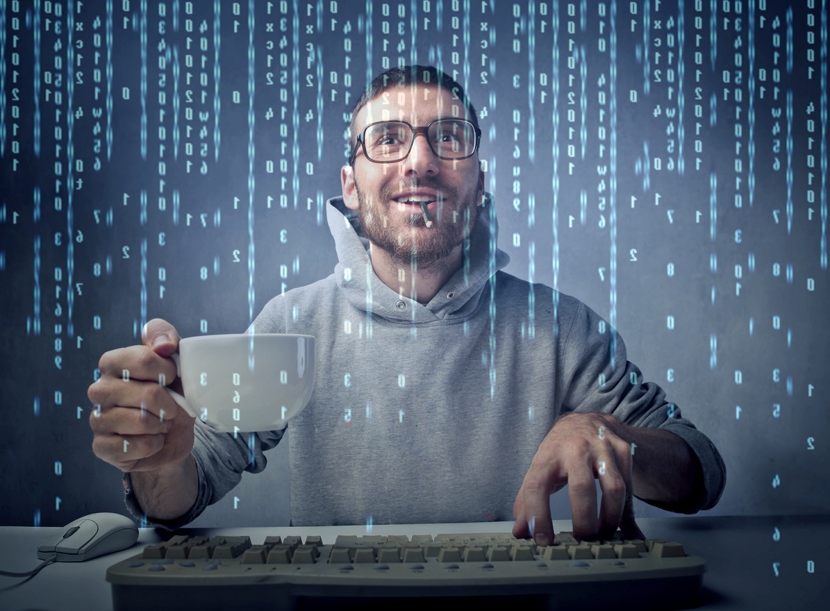 Зарплаты IT-специалистов в Украине выросли: кто зарабатывает до 6 000 долларов в месяц