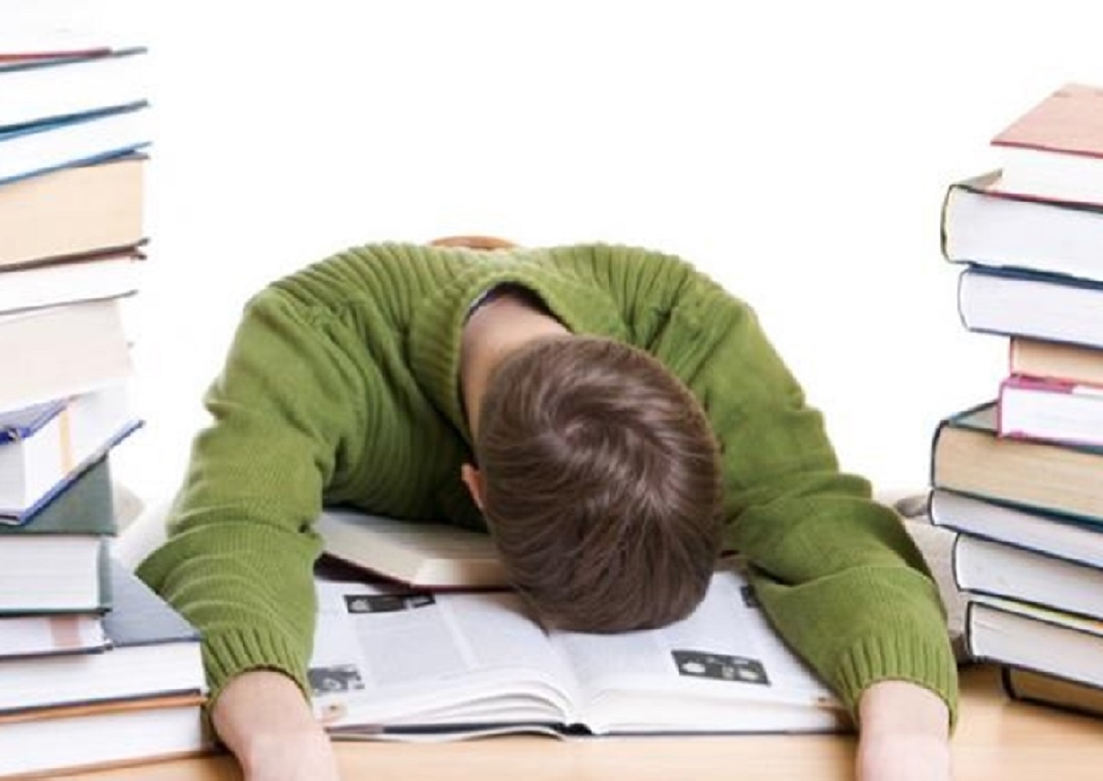 Студентов в Украине будут лишать стипендий и льгот: кого и когда накажут