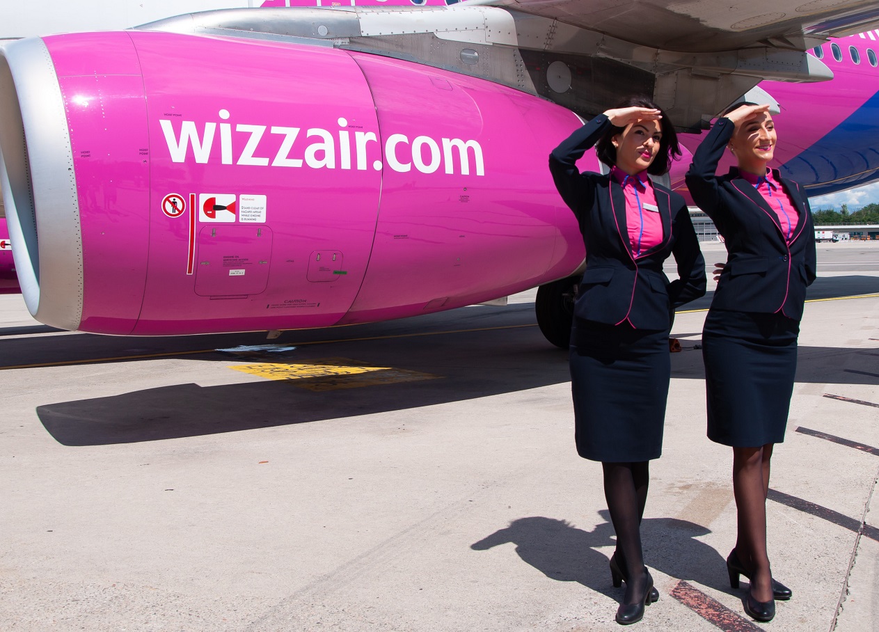 Угорський лоукостер Wizz Air скасував рейси з України