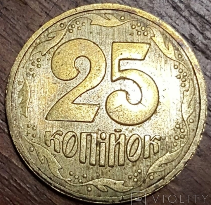 В Украине редкие монеты номиналом 50 копеек продают за 19 000 гривен: что изображено на уникальных деньгах