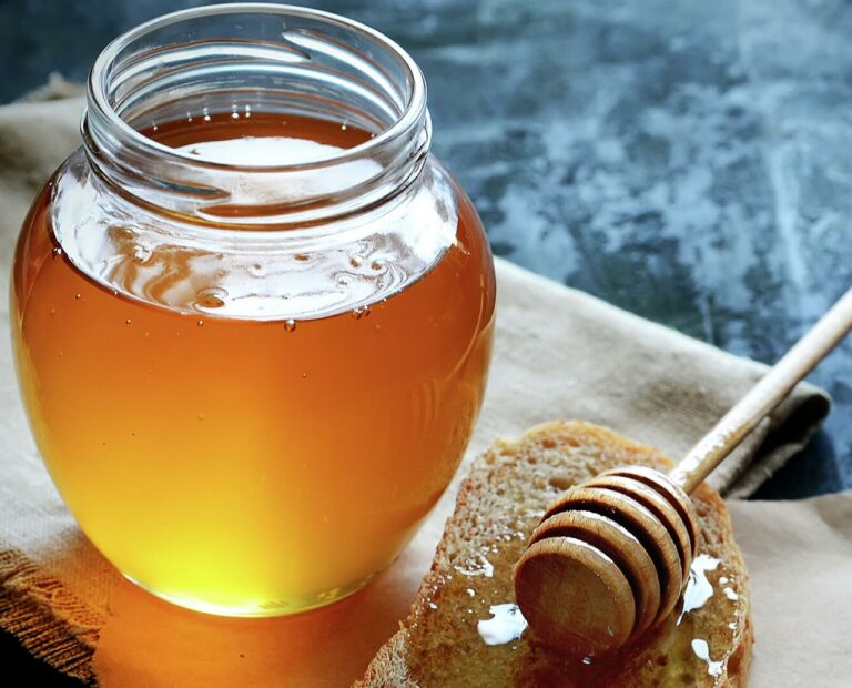В Україні рекордно подорожчав мед: названо причини підвищення цін на всю продукцію бджільництва - today.ua