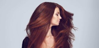 Подовжений чубчик і рвані кінчики: тенденції жіночих стрижок для довгого волосся 2022 - today.ua