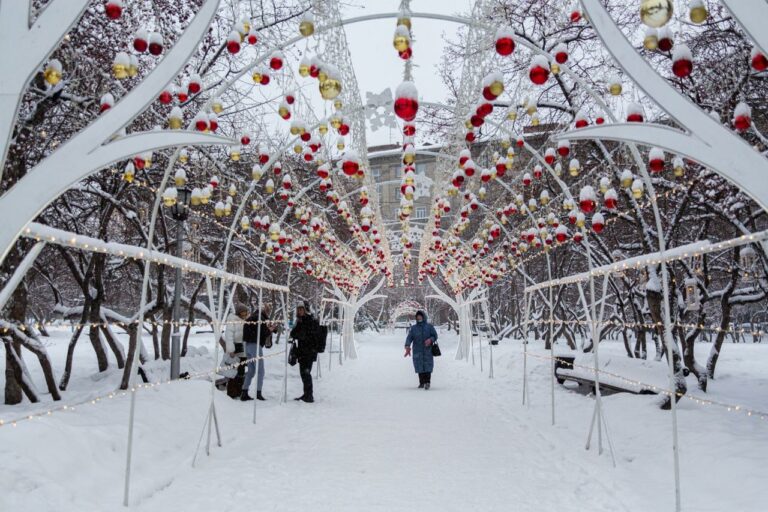 В Украину на Рождество вернутся снег и морозы: синоптики рассказали, в каких областях будет холоднее всего - today.ua