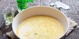 Творожный омлет на завтрак: простой рецепт сытного и питательного блюда из трех ингредиентов    - today.ua