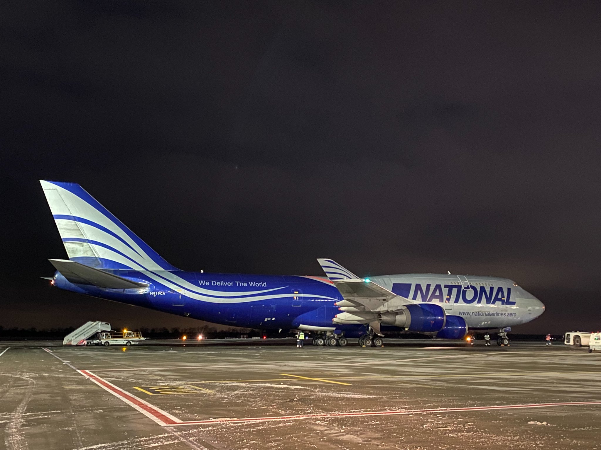 США прислали украинцам летальное оружие и стали готовить к эвакуации семьи работников американского посольства