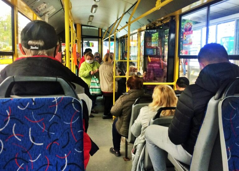 Проїзд у громадському транспорті Києва хочуть зробити безкоштовним: названі умови - today.ua