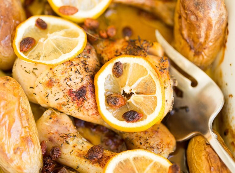 Рум'яне куряче філе з лимоном за 15 хвилин: рецепт смачної та корисної страви на вечерю для дітей та дорослих - today.ua
