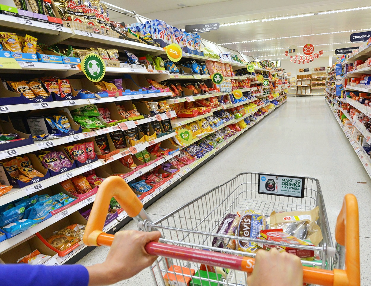 Украинцам рассказали, в каких случаях супермаркеты выплачивают десятки тысяч гривен компенсации покупателям