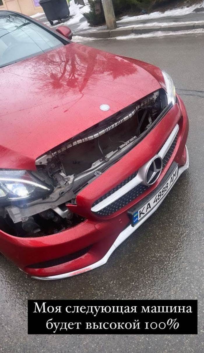 Самая красивая украинка Анна Неплях разбила свое роскошное авто почти за 2 млн гривен: фото
