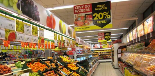 Скільки коштують продукти у супермаркетах Польщі - today.ua