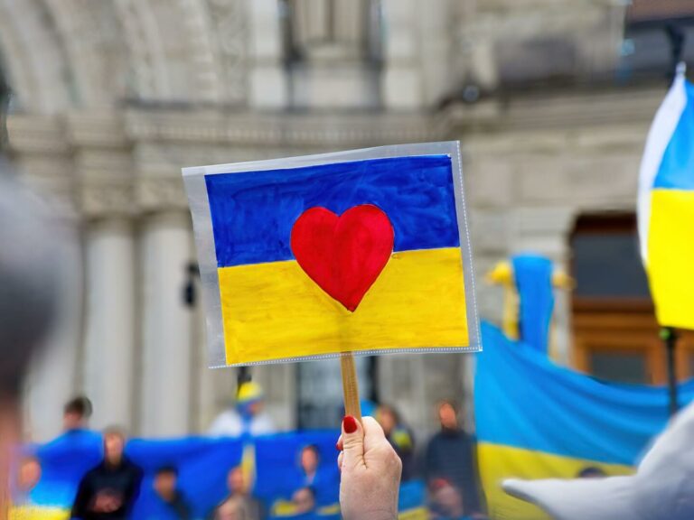 Известный астролог рассказала, когда в Украине закончится война - today.ua