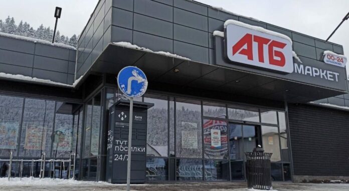 Супермаркеты АТБ и Сильпо заявили о дефиците некоторых продуктов: что исчезло с полок