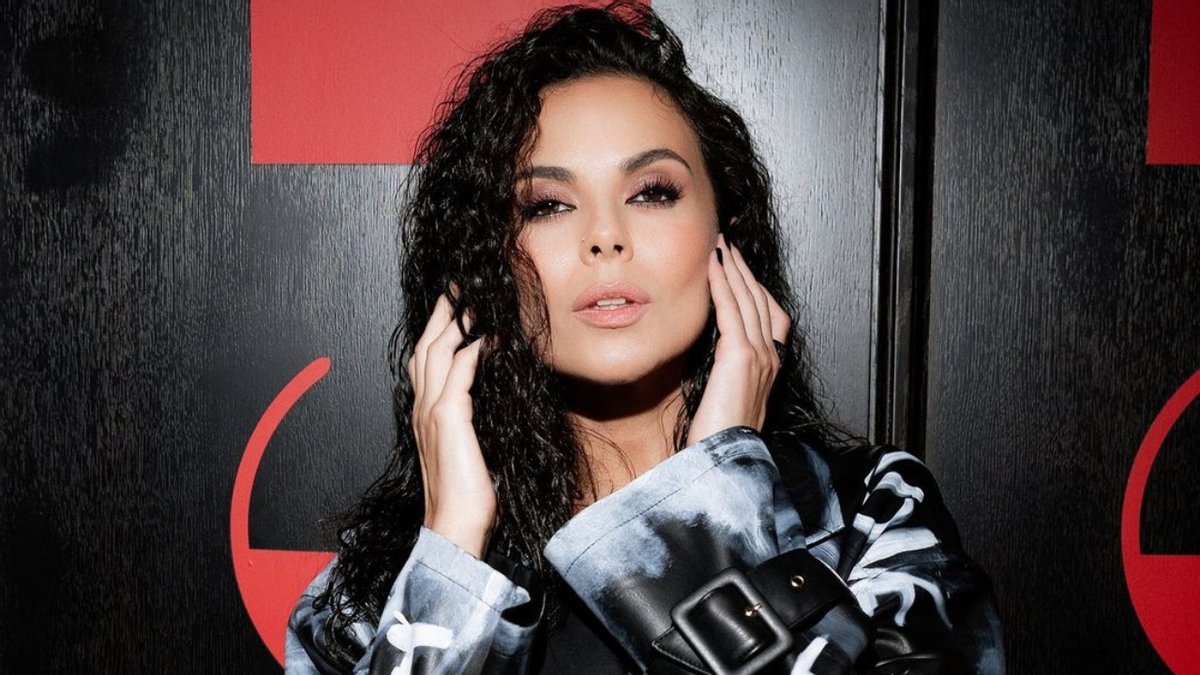 Досить бомбити наших дітей!: Настя Каменських закликала російських окупантів припинити війну в Україні - today.ua