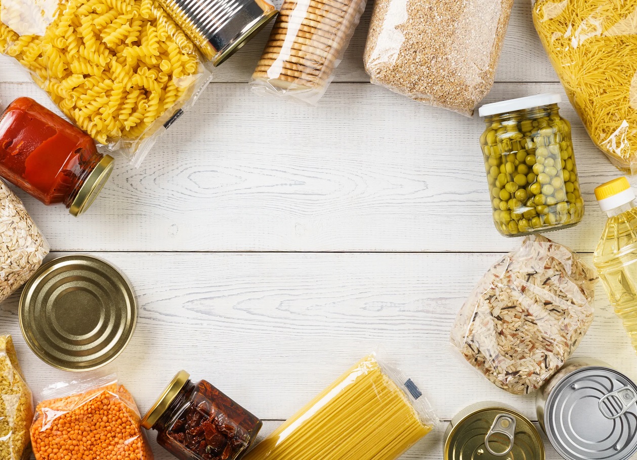 Названо продукти, які можна вживати в їжу після закінчення терміну придатності