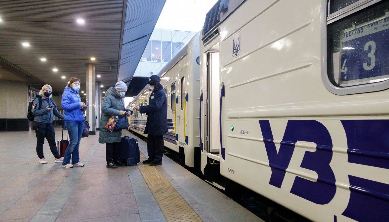 Укрзализныца обновила расписание эвакуационных поездов из зон боевых действий на 11 марта