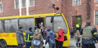 У Маріуполі розпочали евакуацію мирного населення: відкрито “зелений“ коридор (оновлено) - today.ua