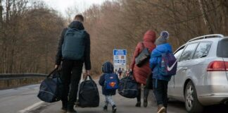 Власти нашли способ достать беженцев за рубежом: как будет проходить мобилизация среди них - today.ua