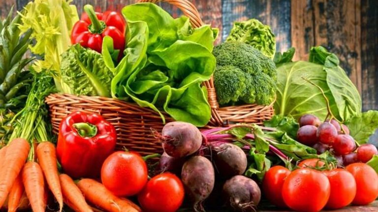 Експерт пояснив, коли знизяться ціни на ранні овочі в Україні - today.ua