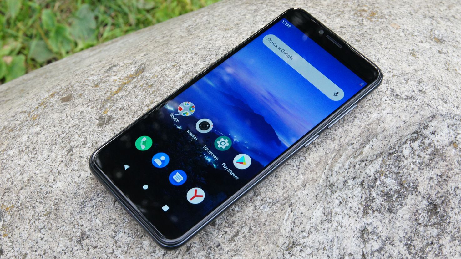 Украинцам рассказали, что делать, если не работает связь Киевстар, Vodafone или lifecell