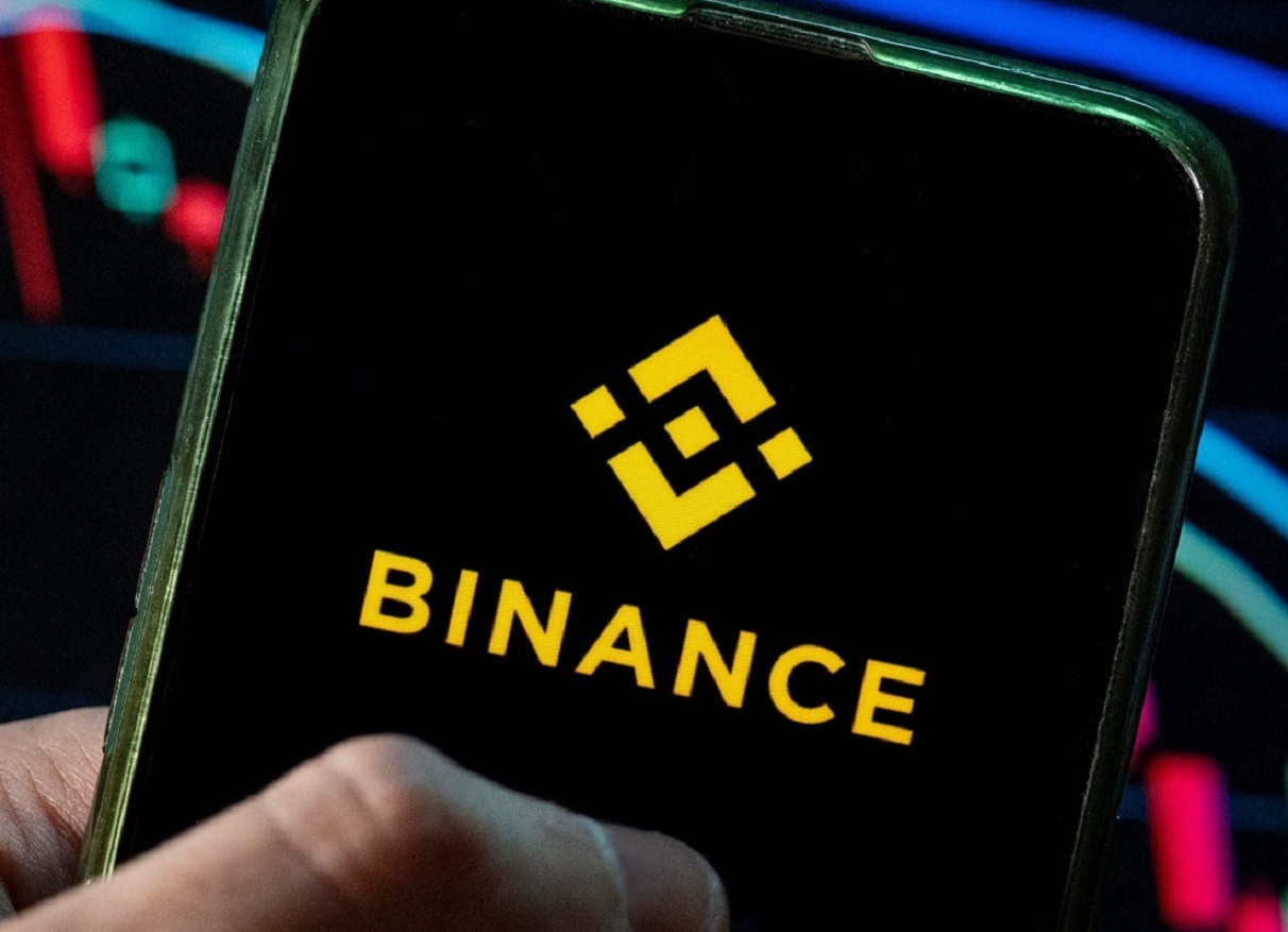 Украинские беженцы в ЕС смогут ежемесячно получать по 75 долларов от криптовалютной биржи