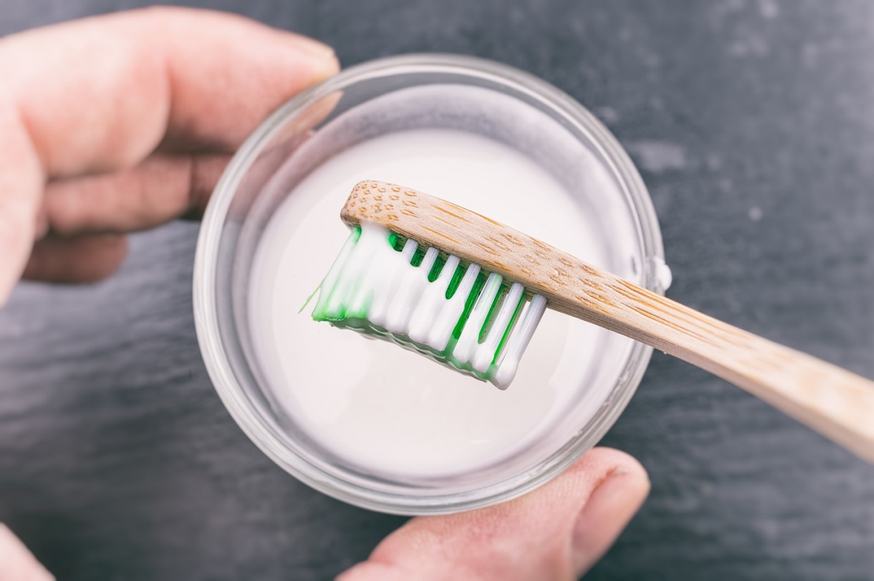 Какими средствами можно заменить зубную пасту, чтобы сохранить здоровье ротовой полости во время войны