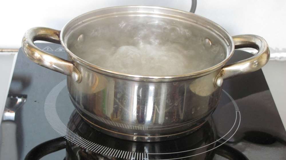 Как правильно варить пельмени: секретный ингредиент, который нужно добавлять во время приготовления 