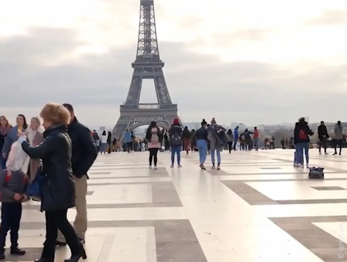 Украинским беженцам во Франции расширили программу помощи: как получить льготы и жилье