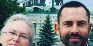 Андрей Бедняков показал нежное архивное фото с мамой, которая погибла в Мариуполе - today.ua