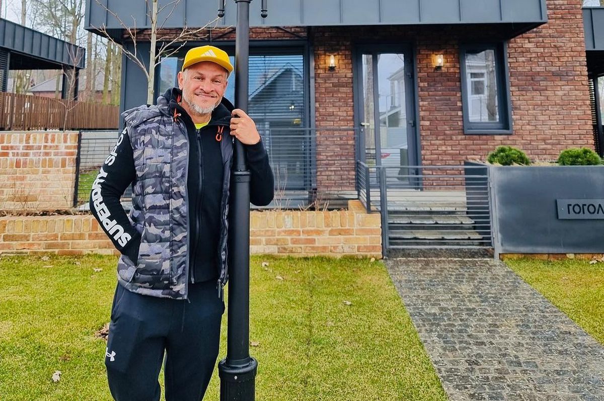 Куски метала и два этажа бетона: Эктор из МастерШеф рассказал о своем доме в Ирпене - today.ua