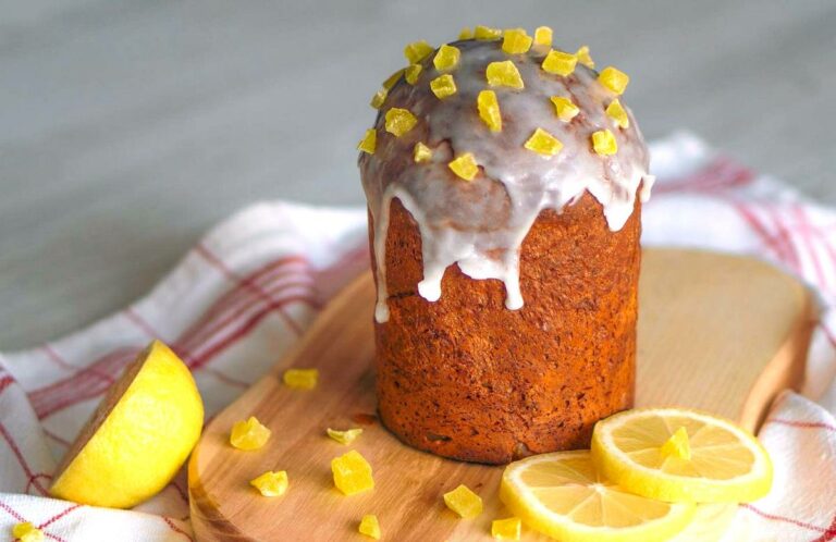 Творожная паска с лимонами – идеальный нежный десерт к празднику - today.ua
