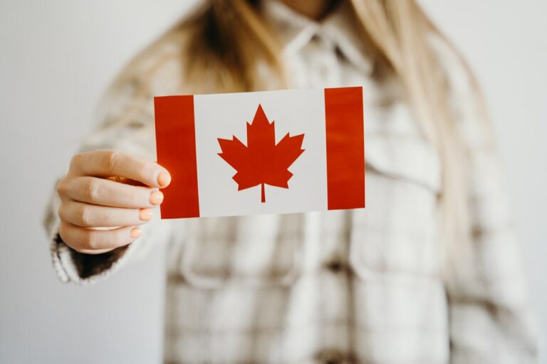 Канада запустит новую миграционную программу для украинцев: кто сможет подать заявку на проживание в стране - today.ua